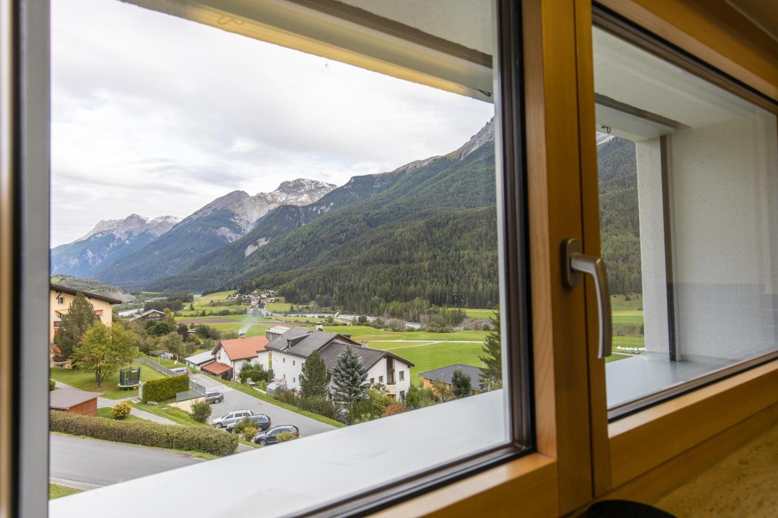 Chasa Vista Lischana Скуоль Экстерьер фото
